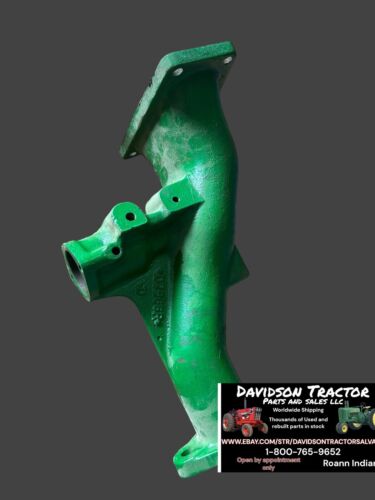 D2966R John Deere D Upper Water Pipe Fanshaft Mount Fits SN 143,800 and up Nice!