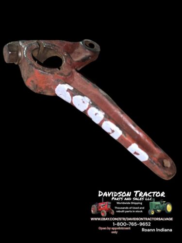 USED BRAKE OPERATING LEVER FOR FARMALL H HV M MV TRACTORS 6949D