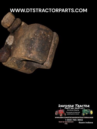 Farmall Super C SC IHC tractor steering shaft holder bearing bracket brace