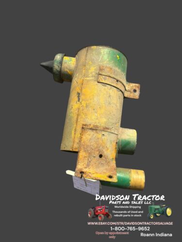 John Deere 401-B Air Cleaner Assembly