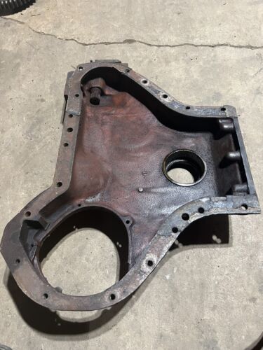 IHC Farmall Super MD 400 450 Diesel Timing Cover 261215-R1