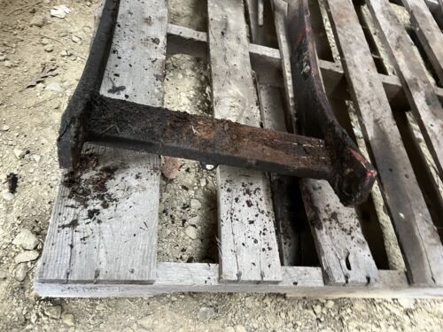 International 444 IH tractor ORIGINAL drawbar draw bar hitch support bracket