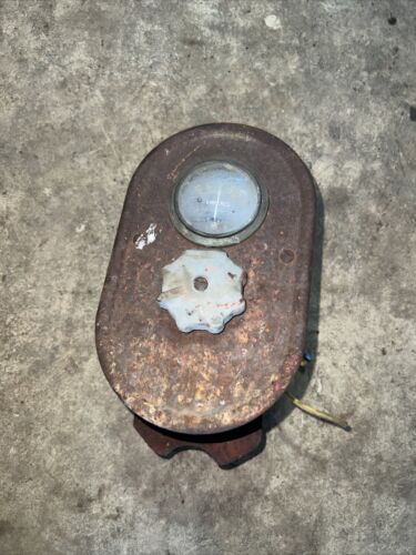 McCormick W9 WD9 Standard Wheetland Tractor Amp Box W/bracket Antique Tractor