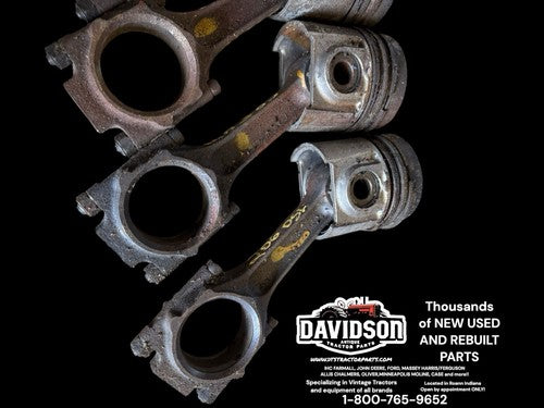 International 585 D206 Pistons/Connecting Rods Set Antique Tractor