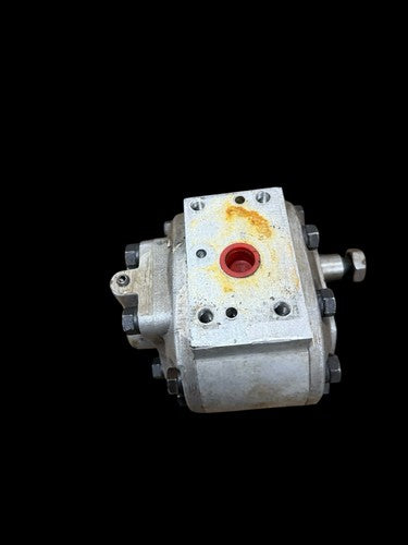 Hydraulic Pump D5NN600C For Ford 9000 9200 9600 9700 8000 8400 8600 8700 Tractor