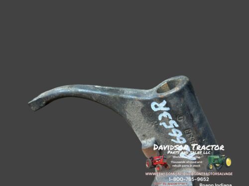 R26653R John Deere 4010 Clutch Fork