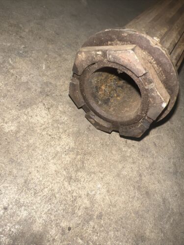 ORIGINAL IH FARMALL  300 350   TRACTOR -TRANSMISSION LOWER SHAFT Antique Tractor