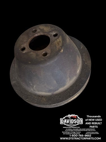 IH C-200 International 544 Fan Pulley Antique Tractor
