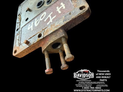 IH Farmall 460 340 Hydraulic Pump Mounting Flange Cover 373713R1 Antique Tractor