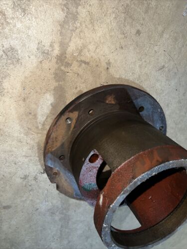 Farmall 400 450 Tractor IH BULL PINION CAGE 357033R1 Antique Tractor