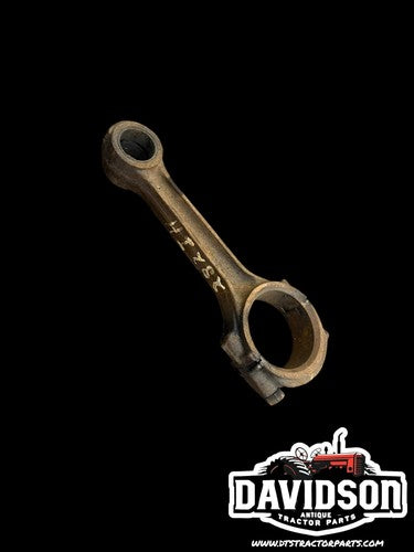 International Farmall 560 656 706 Diesel D-282 Connecting Rod Antique Tractor