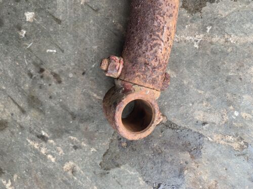 Farmall B BN tractor IH steering shaft support tower bracket &/ main bearing