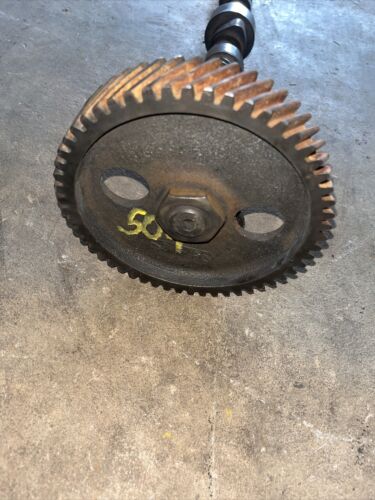 International 340 504 Camshaft 308391R1 W/ Pulley