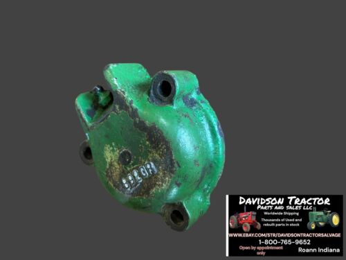 USED JOHN DEERE B BR BO 50 520 530 TRACTOR FRONT WHEEL BEARING HUB CAP B920R