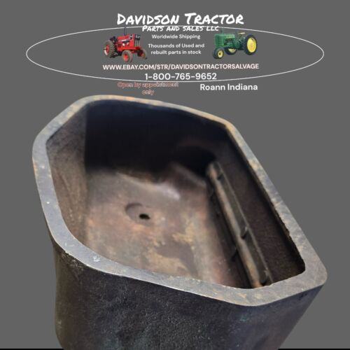 John Deere G Cast Iron Valve cover  AF275R, F128R