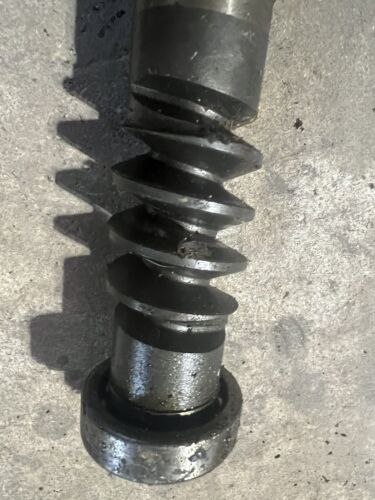 International Harvester 444 Steering Worm Gear/shaft Antique Tractor