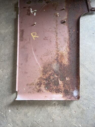 Farmall 560 IH tractor front radiator side hood cover panel w/ emblem RIGHT
