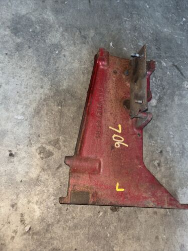 International Support-gear Selector LH 382741R1 IH Farmall 706
