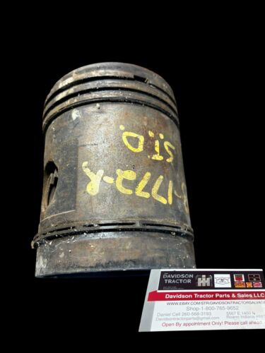 B1772R John Deere B Used Piston Antique Tractor