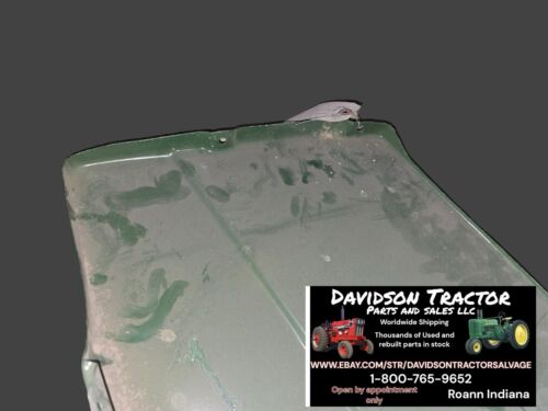 Side Panel RH fits John Deere 1830, 2020, 2030, 2120, 2130, 2640