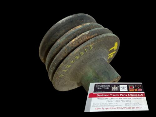 John Deere T15635T Pulley  Tractor