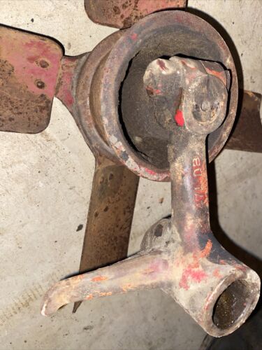 McCormick Farmall F20 Tractor engine motor fan blade w/ pulley for belt