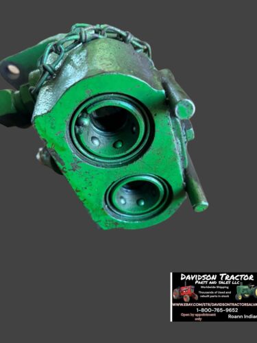 John Deere R34396R Hydraulic Remote Block Antique Tractor