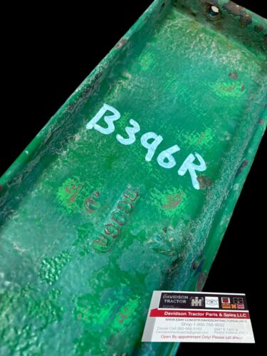 John Deere Unstyled B Radiator Side B396R Small Letter