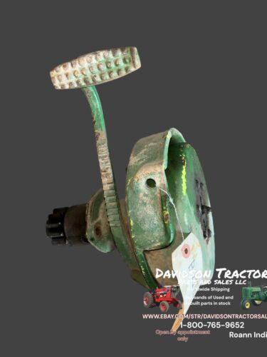 John Deere Unstyled B Tractor ORIGNAL JD Right rear brake assembly B218R & pedal