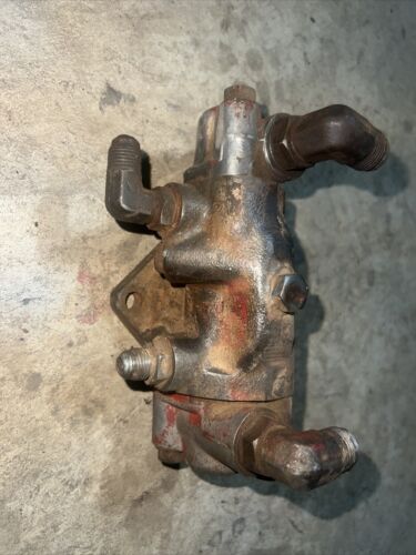 Farmall 706 IH + Others tractor Power steering power Hydraulic flow valve used