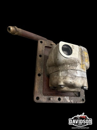 International Farmall 504 Hydraulic Pump Assembly Antique Tractor