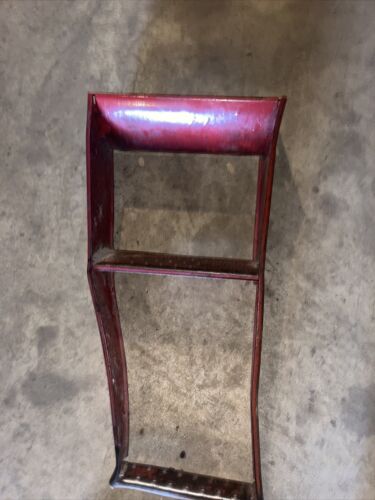 International Farmall 56 66 86 series Tractor IH steps to platform or cab