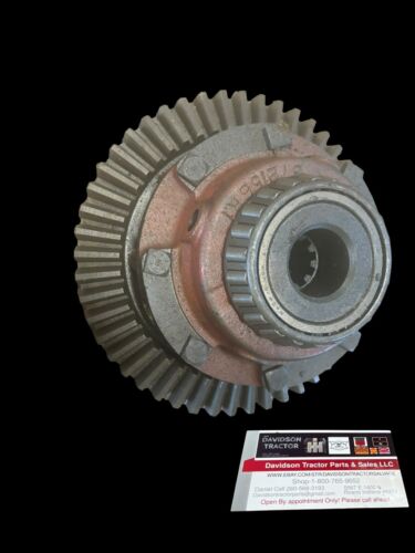 Farmall 560 Differential M series/400/450/560/IH 660 Tractors (357030R1)