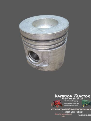 R51451 Genuine John Deere New Old Stock Piston
