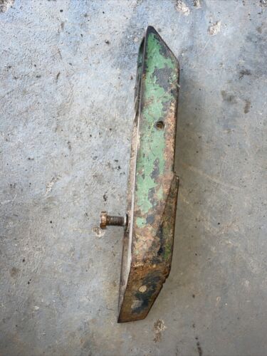John Deere 2010 T13246T right sway block Antique Tractor
