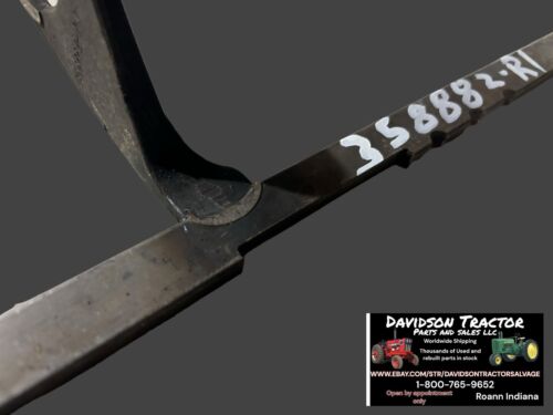 INTERNATIONAL FARMALL IH  SHIFT FORK RAIL 358882R1 Antique Tractor