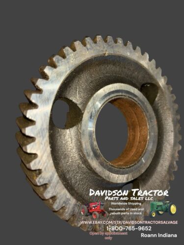 John Deere 2510 Gas Tractor Engine Timing Idler Gear T20135T