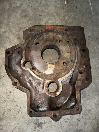 IH Farmall 381462R1 PTO Housing
