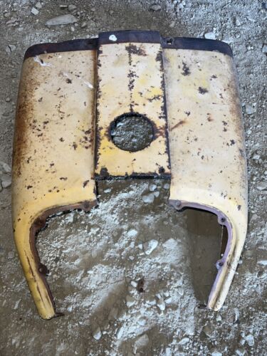 IH FARMALL 424 444 2444 TRACTOR CENTER FUEL TANK HOOD - NICE NO DENTS