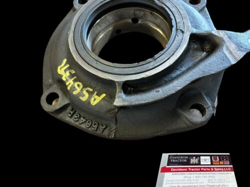 JOHN DEERE 620 CRANKSHAFT MAIN BEARING ASSEMBLY A5643R