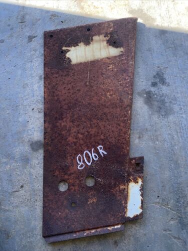 Farmall 806 Tractor IH IHC radiator  right side cover panel