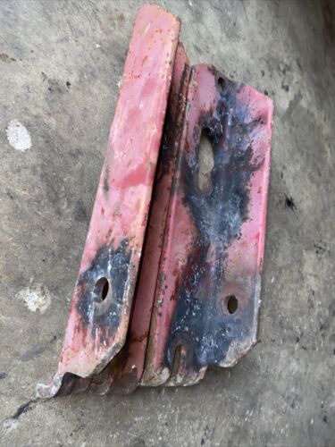 Farmall M SM MTA 400 350 460 Tractor pair 2) IH IHC Axle drawbar brace brackets