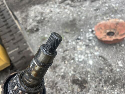 International W-400 Front Axel Assembly Antique Tractor
