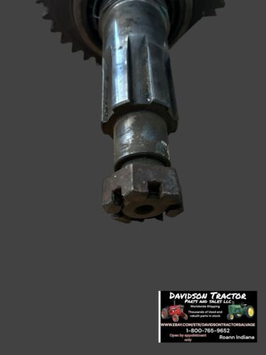 JOHN DEERE 620 630 TRANSMISSION DRIVE & SHAFT GEAR A5572R AA6523R