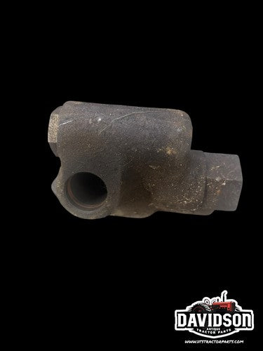JOHN DEERE R50384 OIL COOLER BY PASS HOUSING 404 466 6404 6466