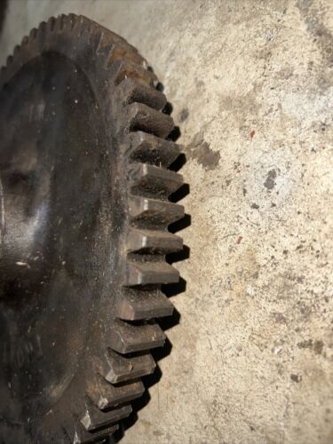 Farmall IH Constant Mesh drive gear Tractor 360567R1 350 Utility 360567 R1