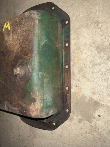 John Deere M oil pan gas engine AM1788T