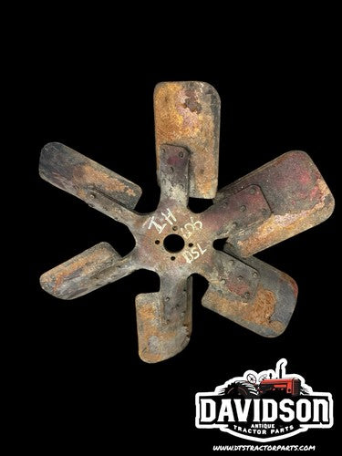 IH International 606 Diesel Engine Fan Assembly Antique Tractor