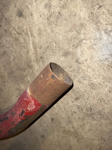Farmall International 560 Tractor Air Cleaner Intake Pipe 373029R1 Salvage