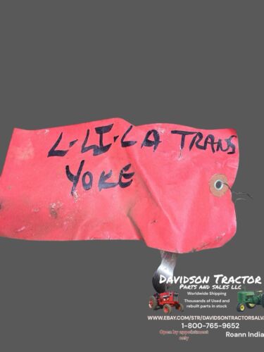 USED JOHN DEERE L & LA TRACTOR CLUTCH SHAFT TRANSAXLE SPIDER YOKE FLANGE AL2209T